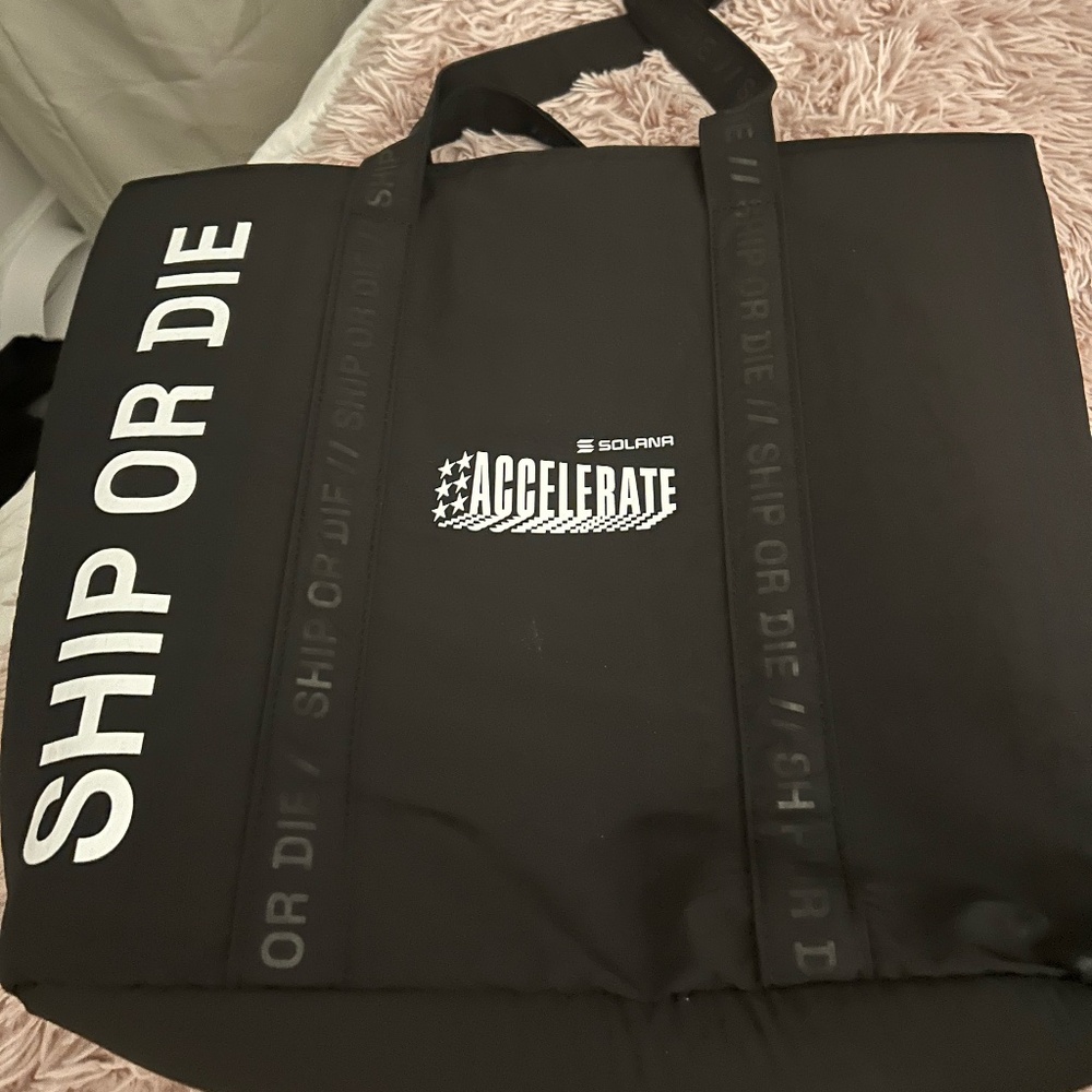 Limited Edition Solana Tote Bag – Accelerate Conference Exclusive!